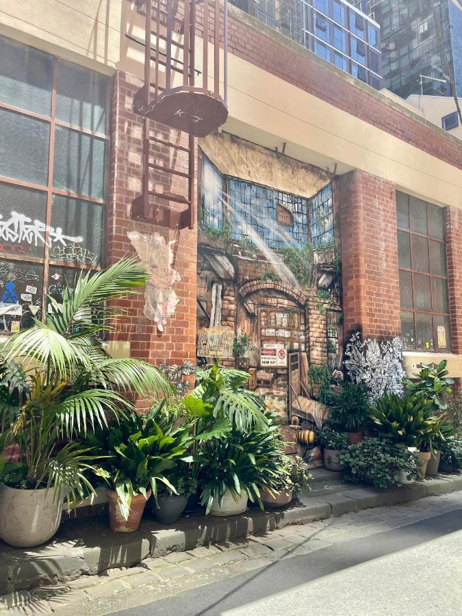 Europa * Melbourne