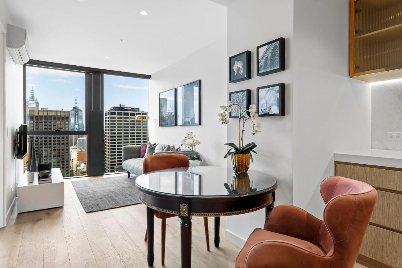 Luxuria - Collins House * Melbourne