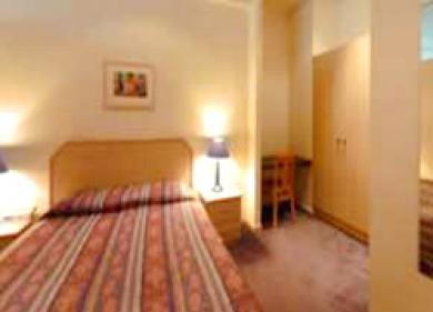 Highlander Hotel 4*