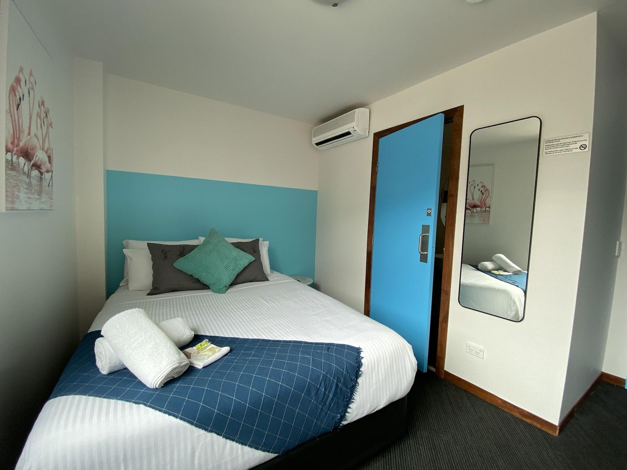 Nomads St Kilda Hostel Melbourne