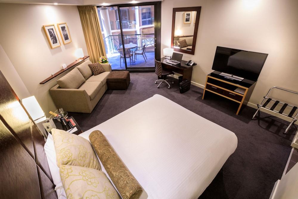 Hotel Amora Riverwalk Melbourne