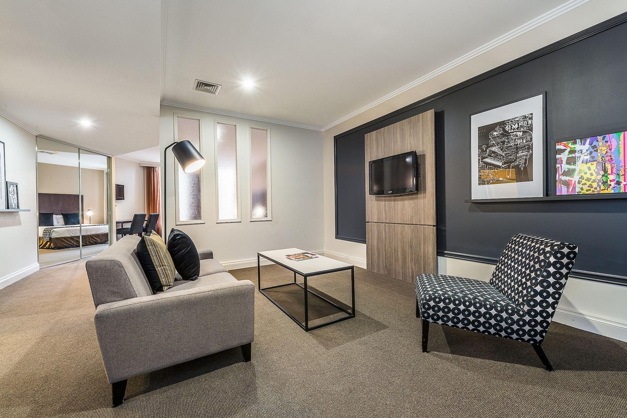 Mantra On Little Bourke Aparthotel 4*