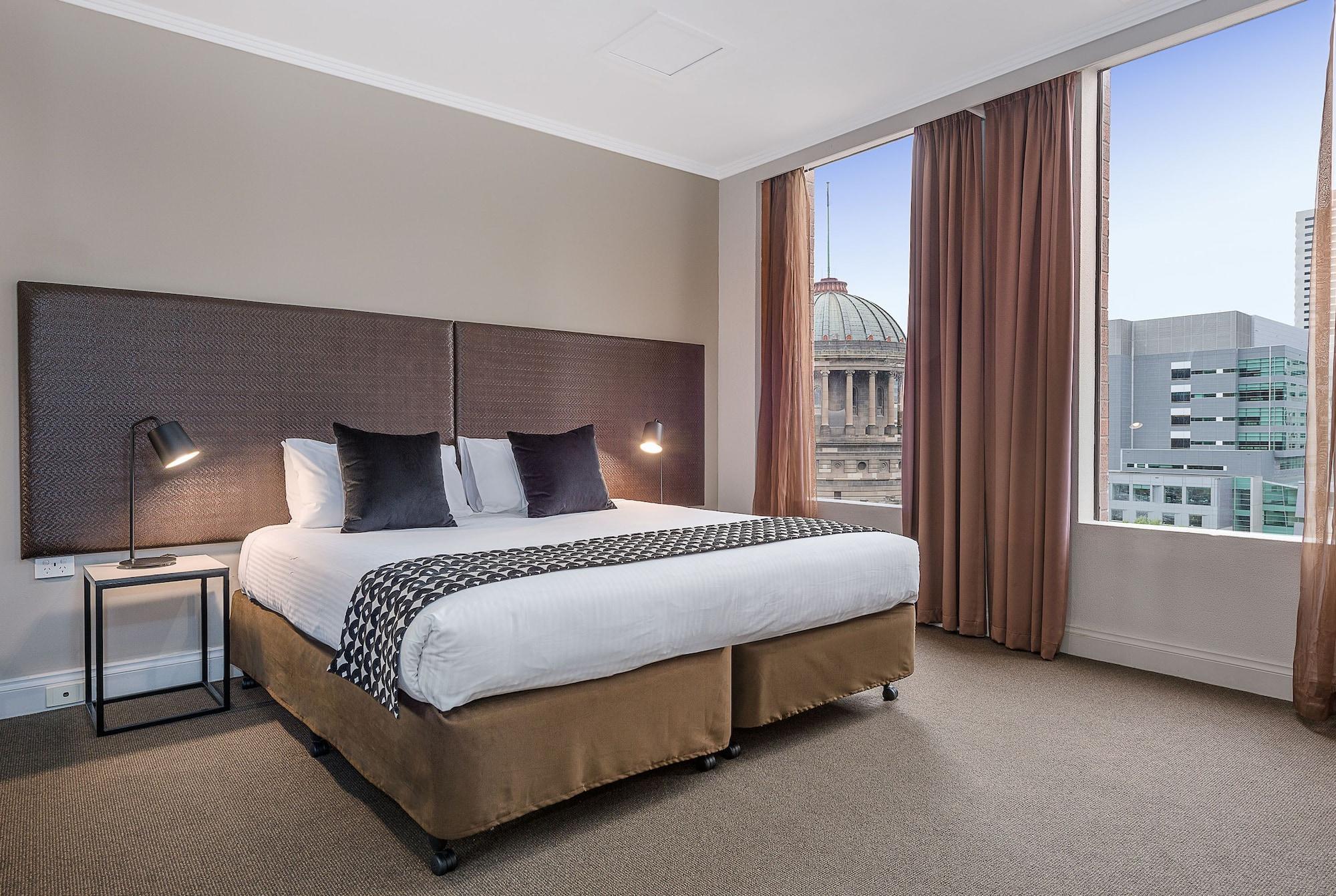 Mantra On Little Bourke Aparthotel Melbourne