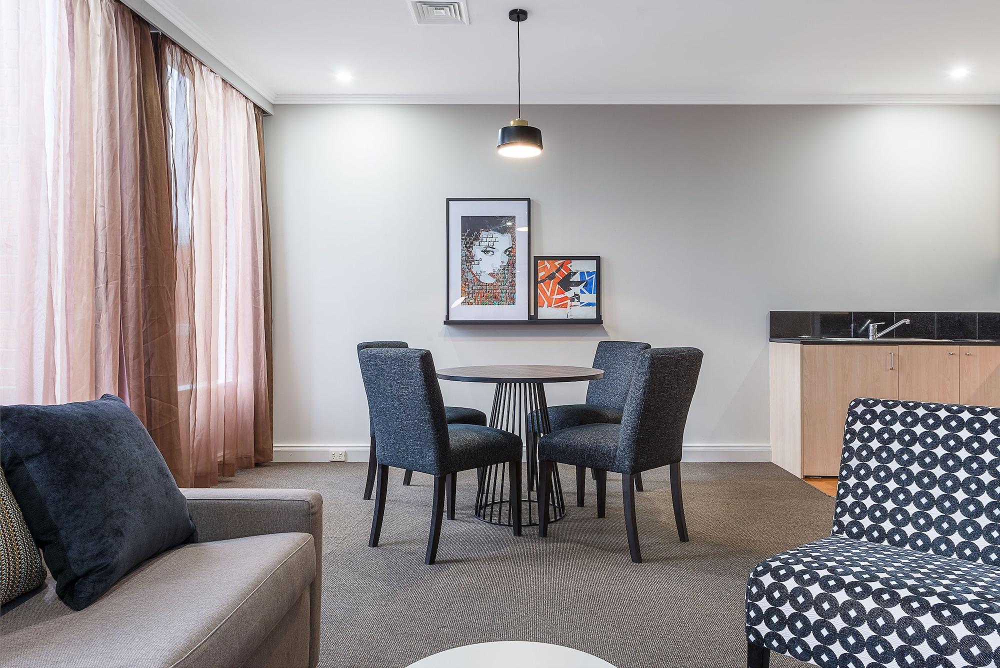 Aparthotel Mantra On Little Bourke 4*