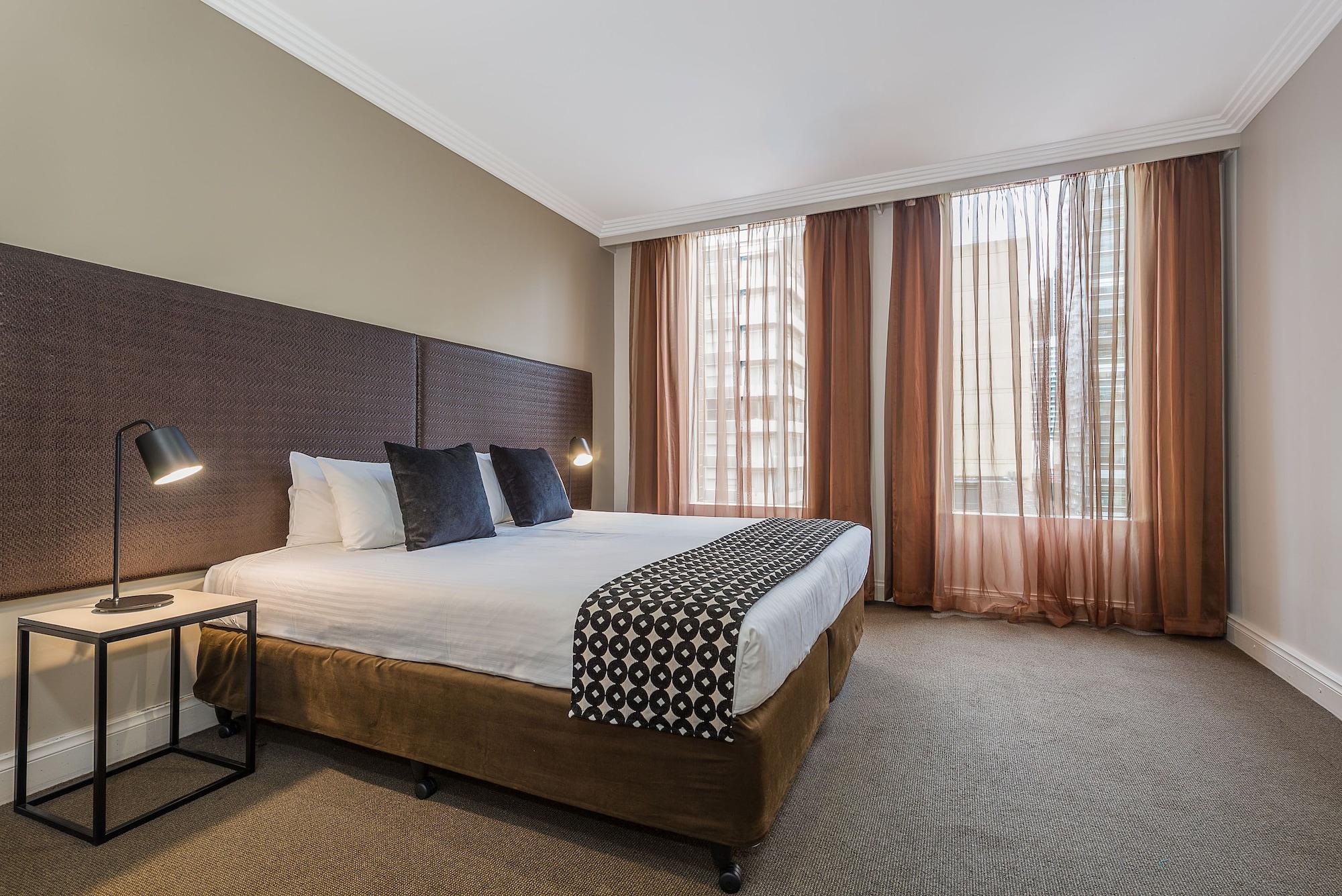 Mantra On Little Bourke Aparthotel Melbourne