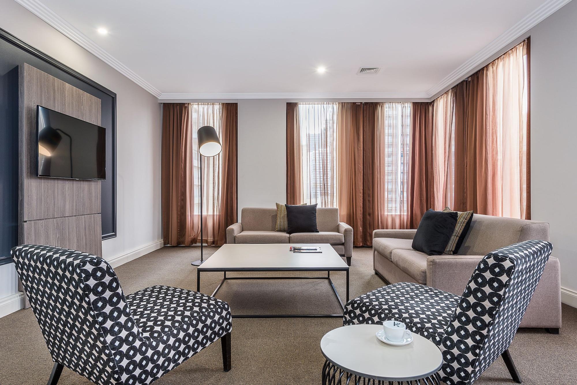 Mantra On Little Bourke Aparthotel 4*