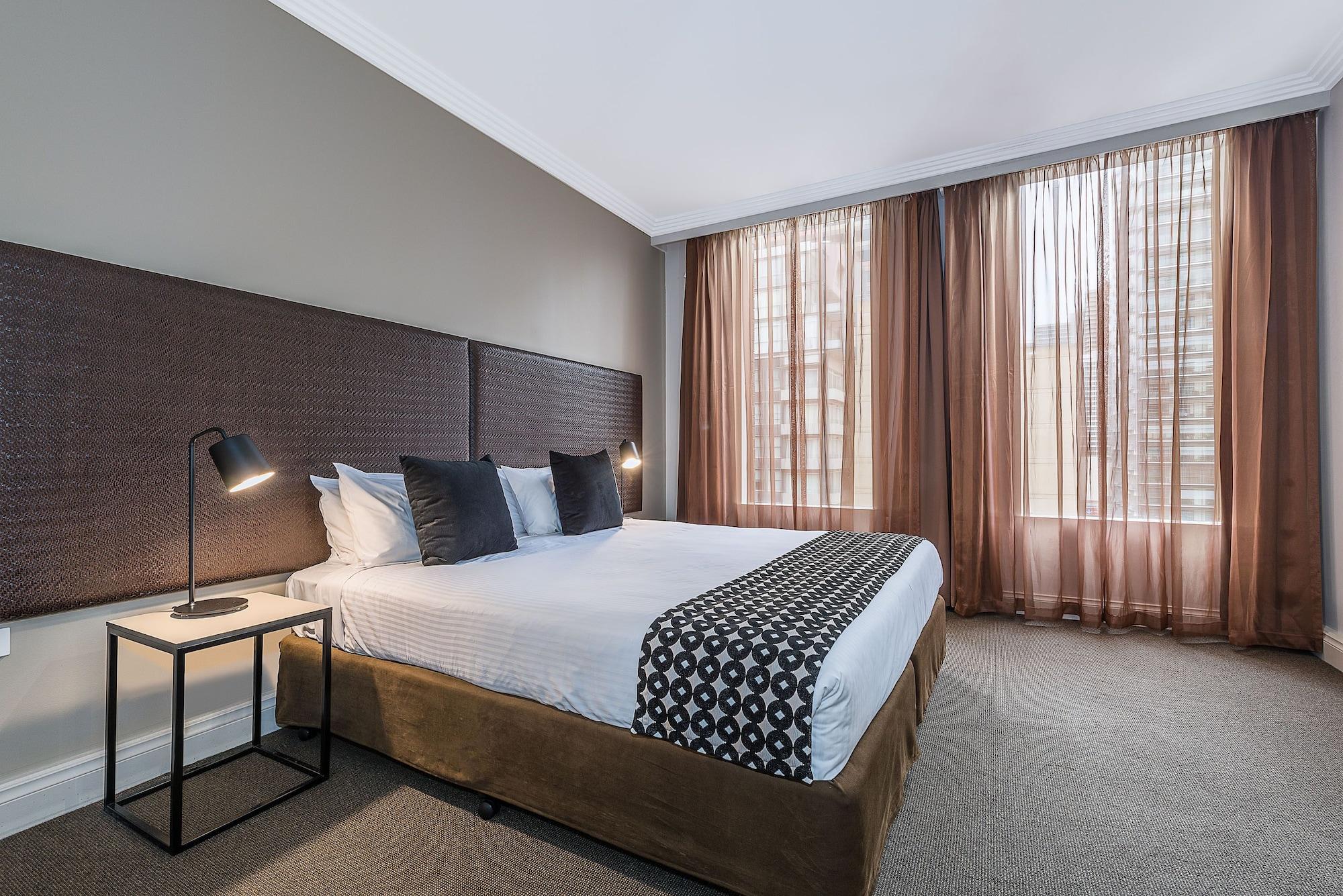 Mantra On Little Bourke Aparthotel