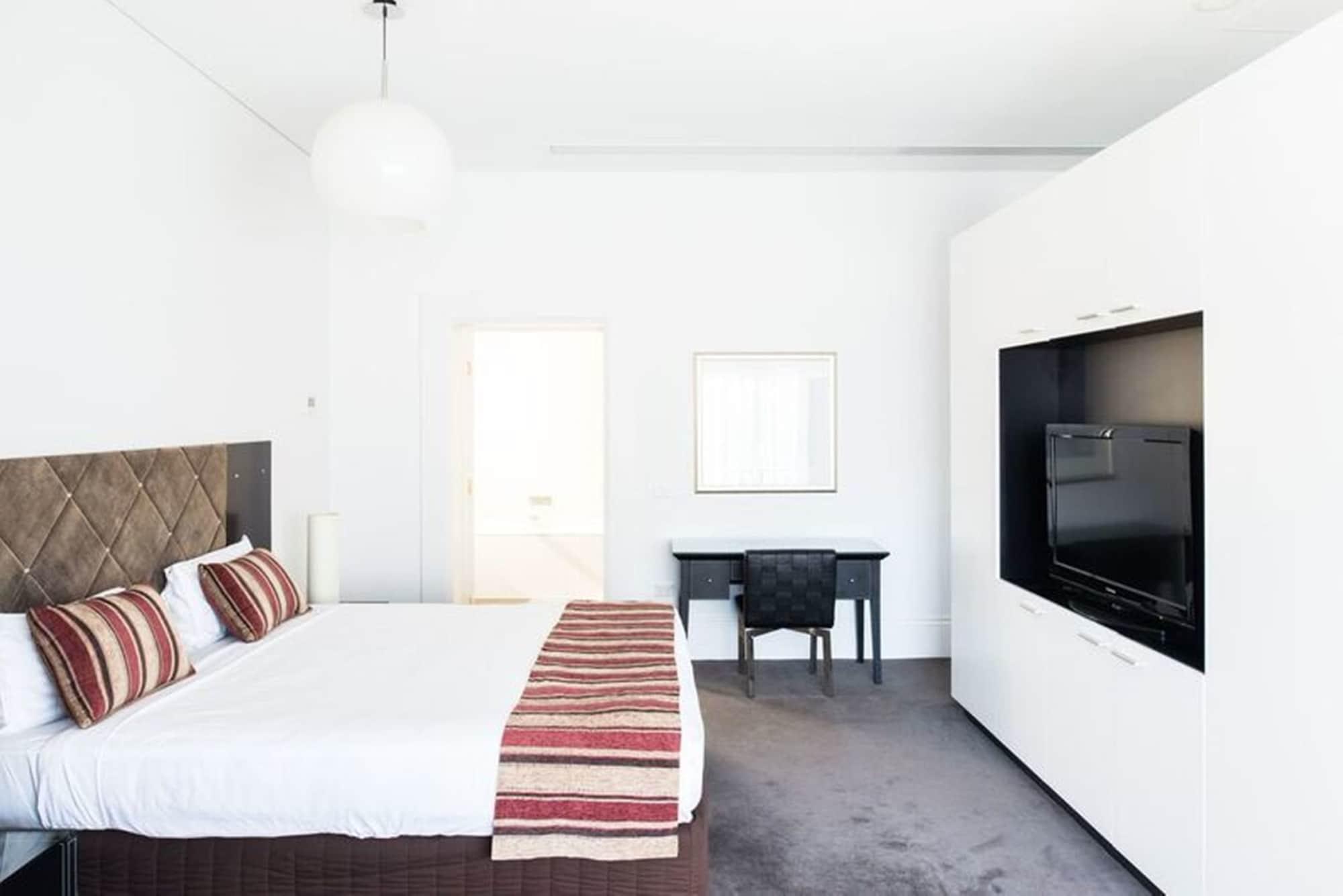 Seasons Heritage Aparthotel