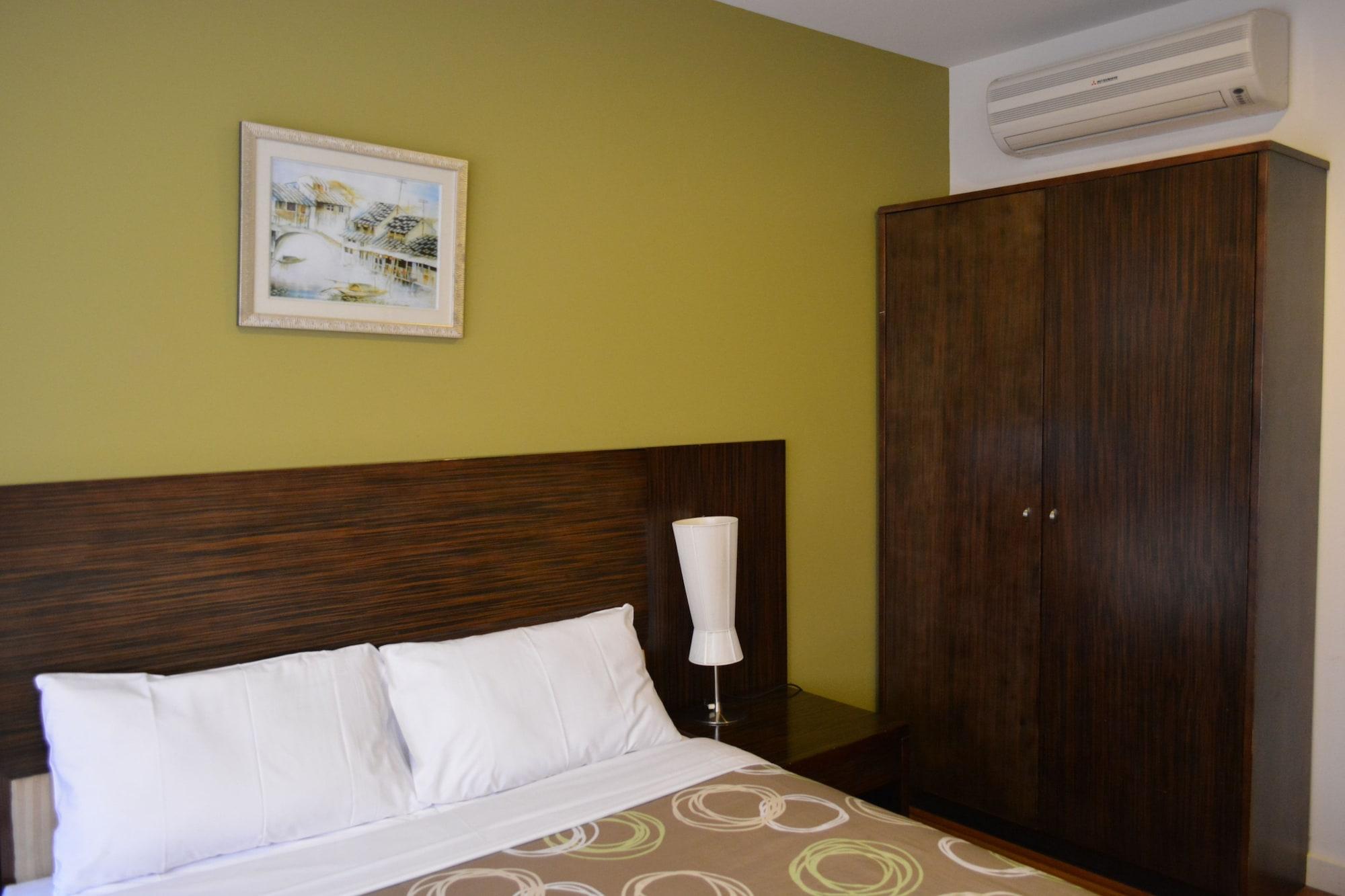 Aparthotel Yti Garden 3*
