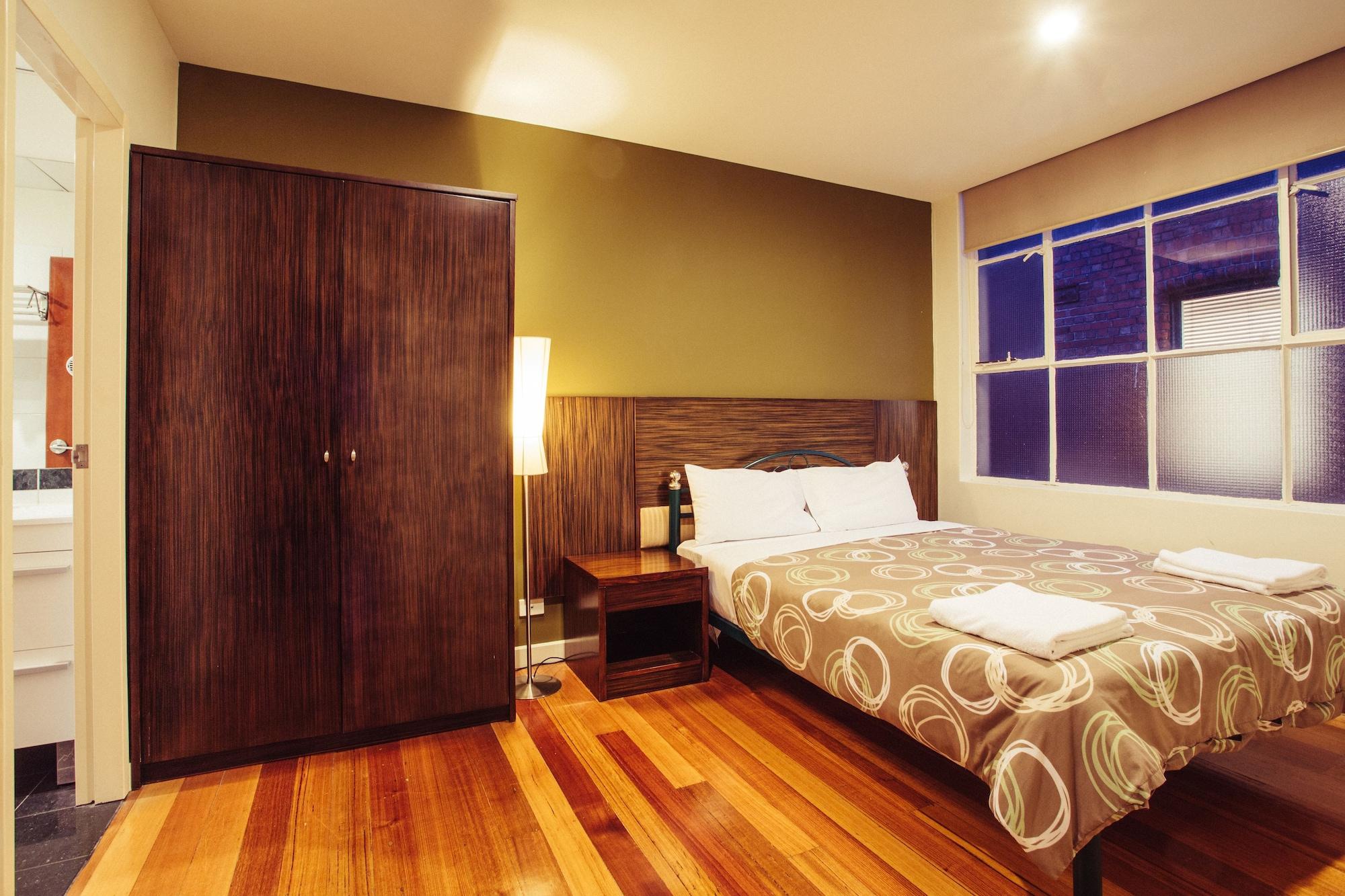 Aparthotel Yti Garden 3*