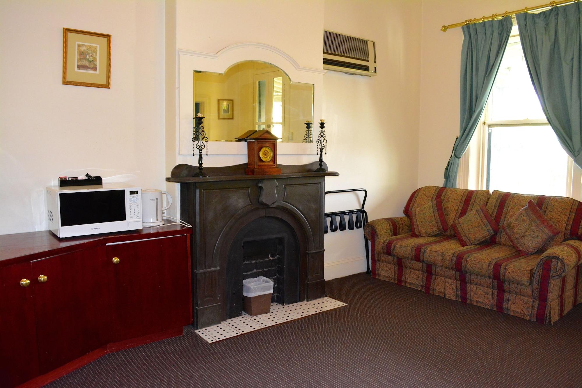 Magnolia Court Boutique Hotel Melbourne
