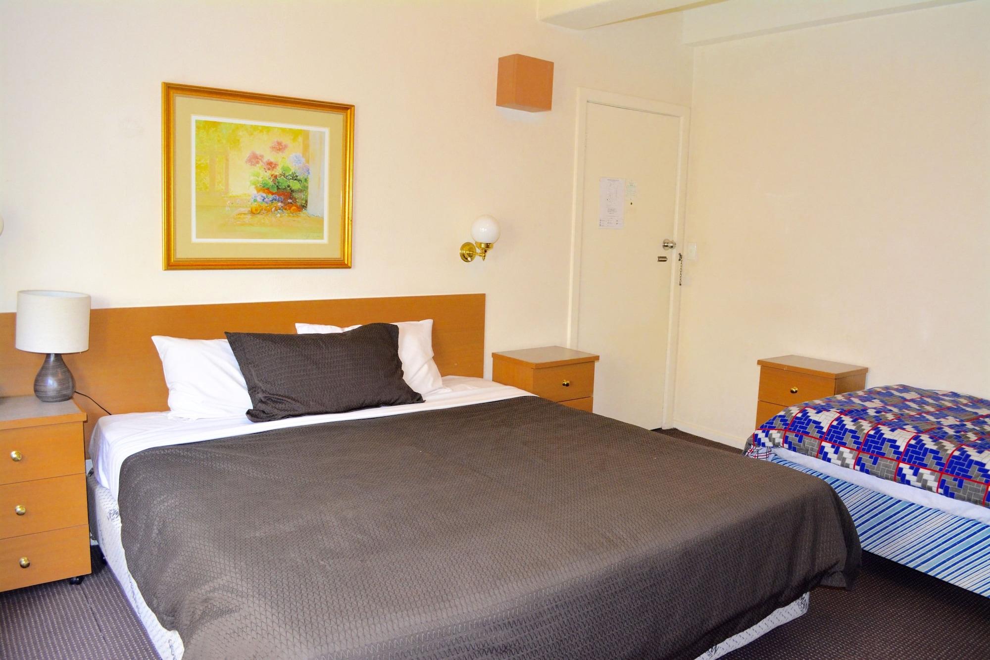 Magnolia Court Boutique 3*