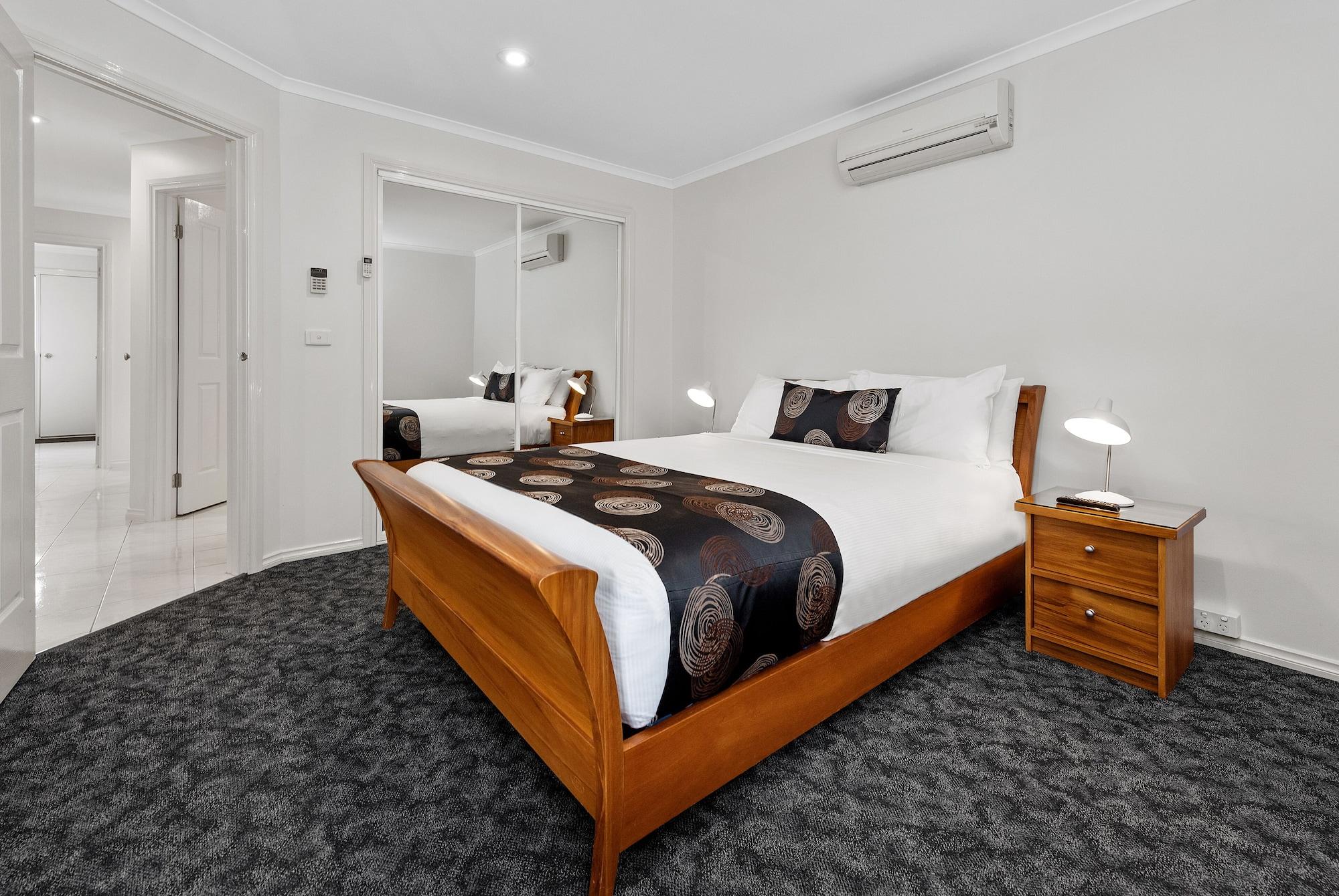 Fawkner Executive & Serviced Melbourne