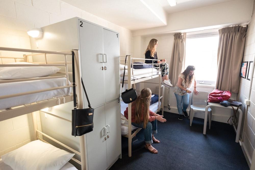 Hostel Metro Yha