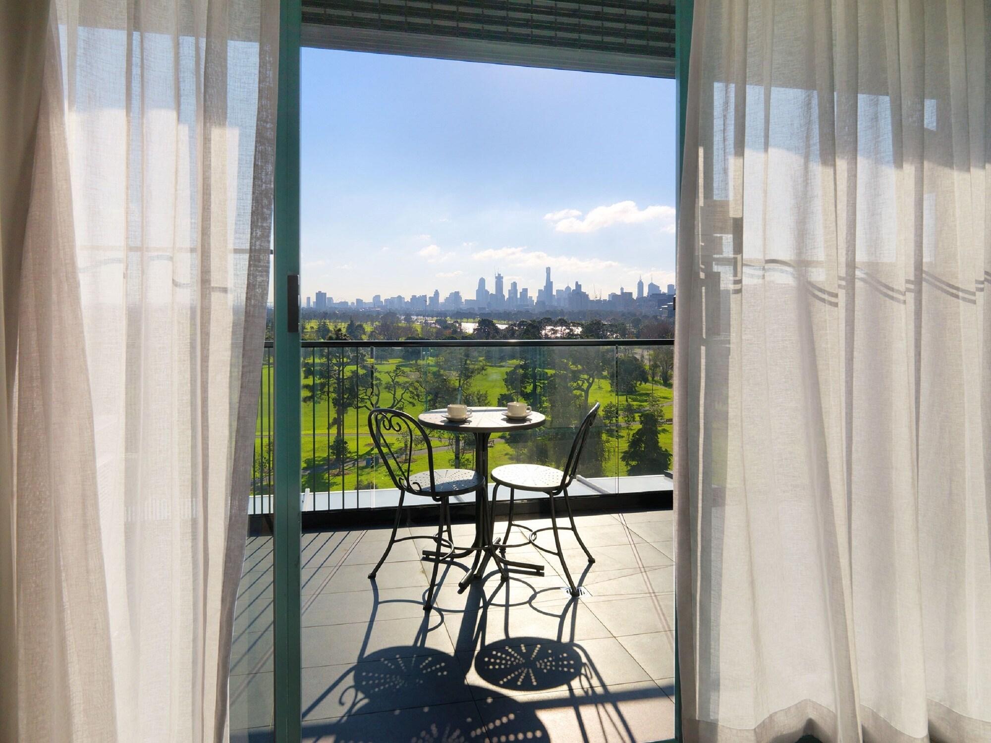 Adina St Kilda 4* Melbourne