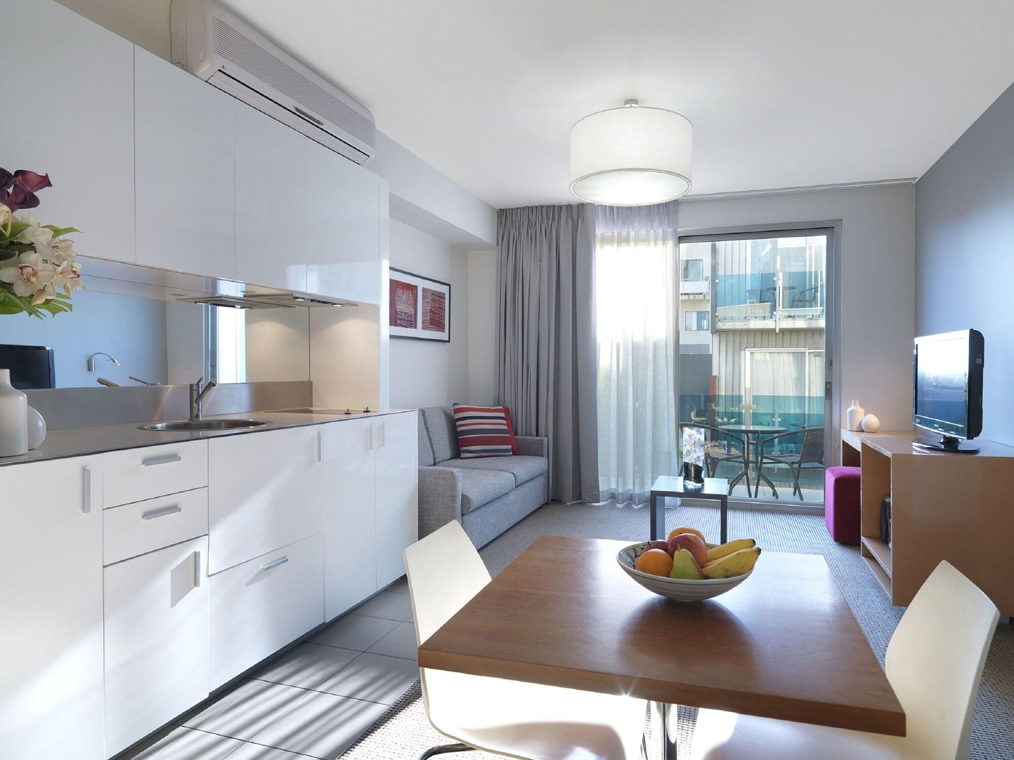 Adina St Kilda 4*