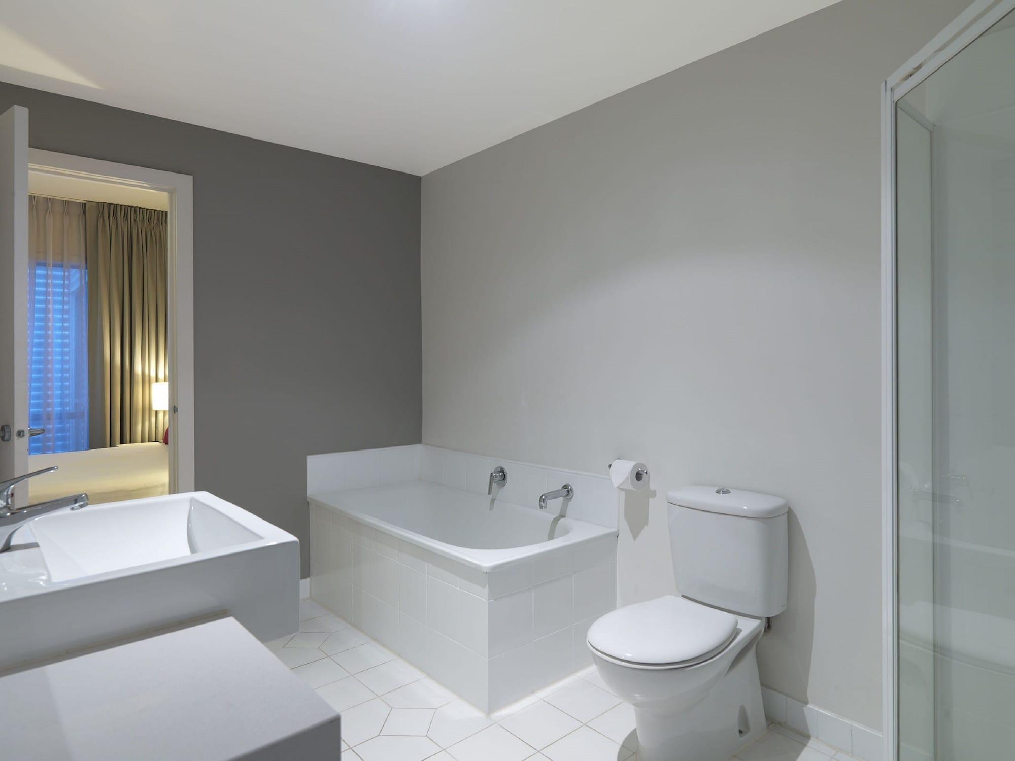 Adina St Kilda Aparthotel