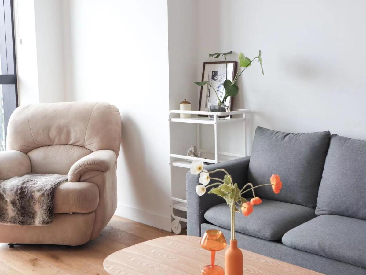 Spacious Lv66 Paramount Skyview Swanston Central Cbd Apartment *