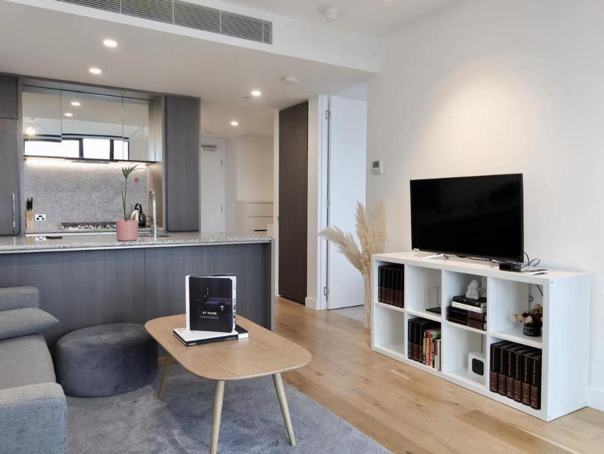 Spacious Lv66 Paramount Skyview Swanston Central Cbd Apartment Melbourne