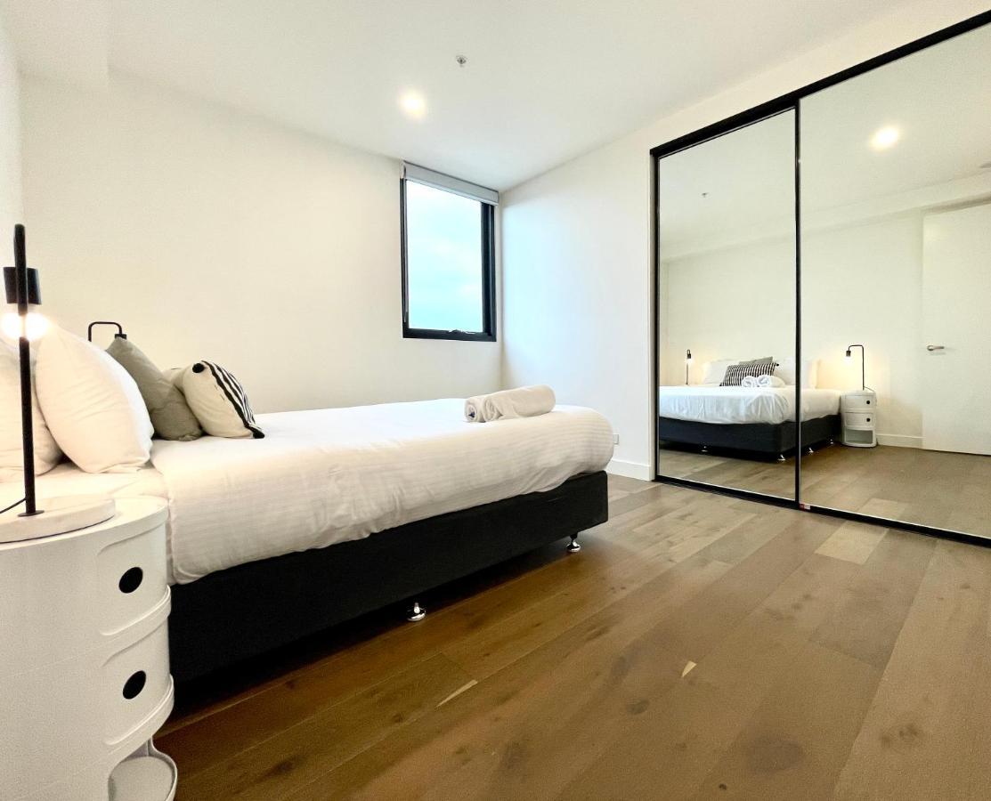 Apartment Readyset At Marque