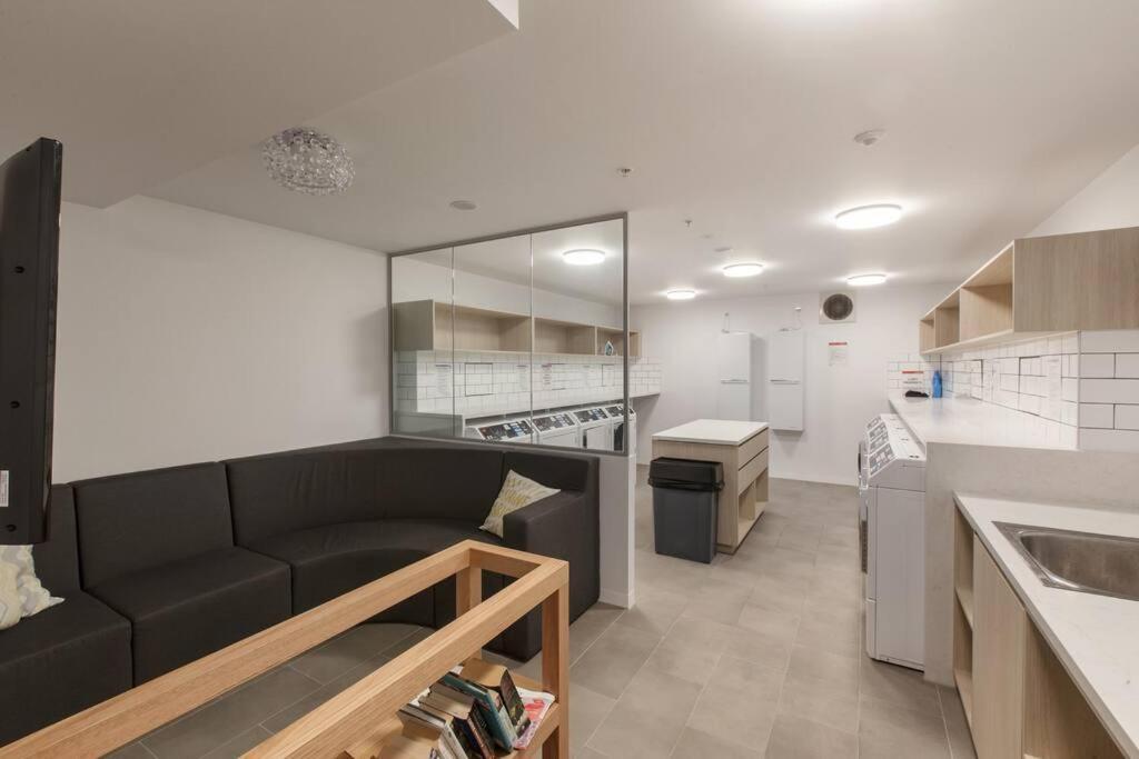 1 Bedroom @ Mason Square Apartment