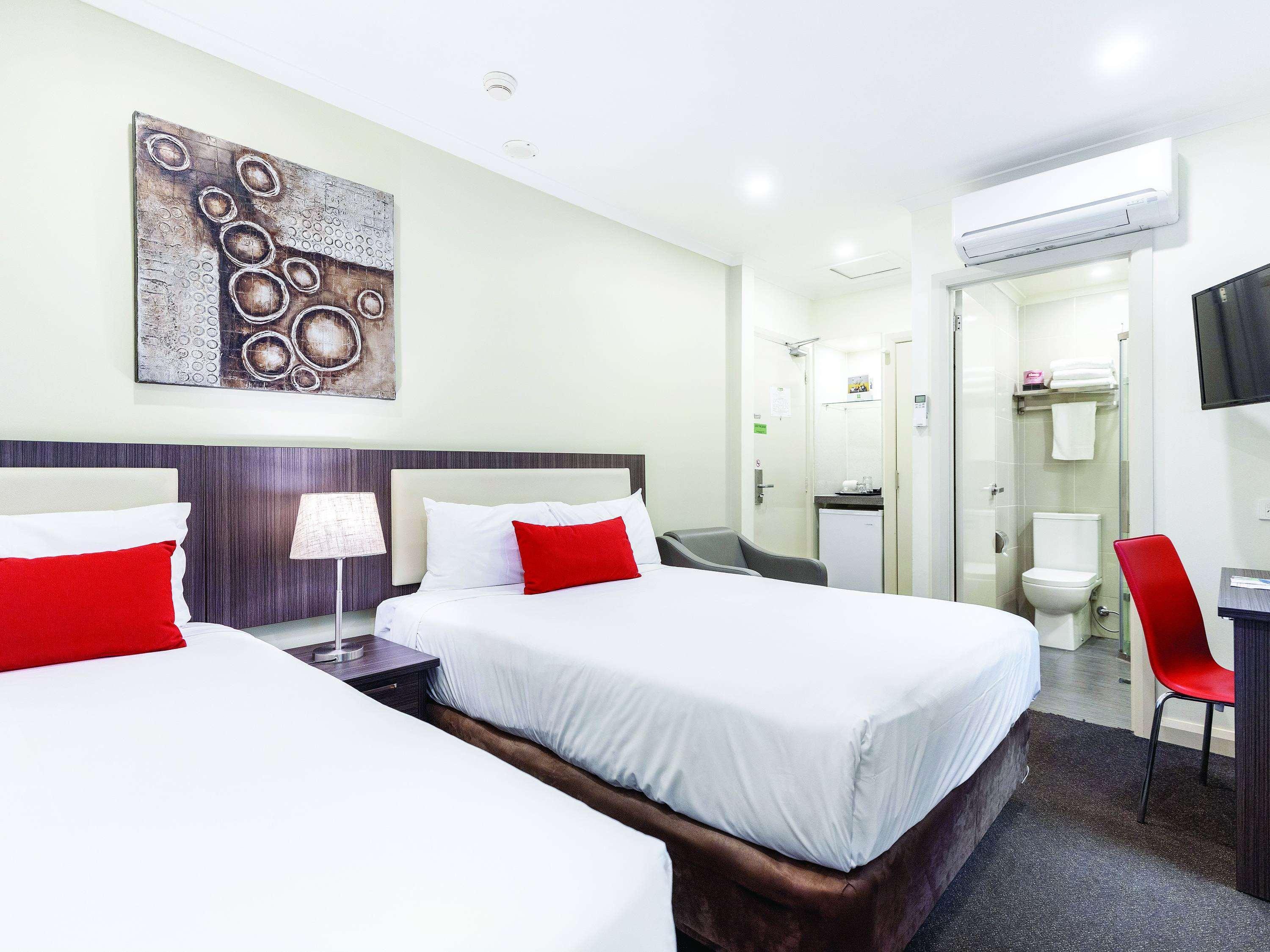 Ibis Styles Kingsgate 3* Melbourne