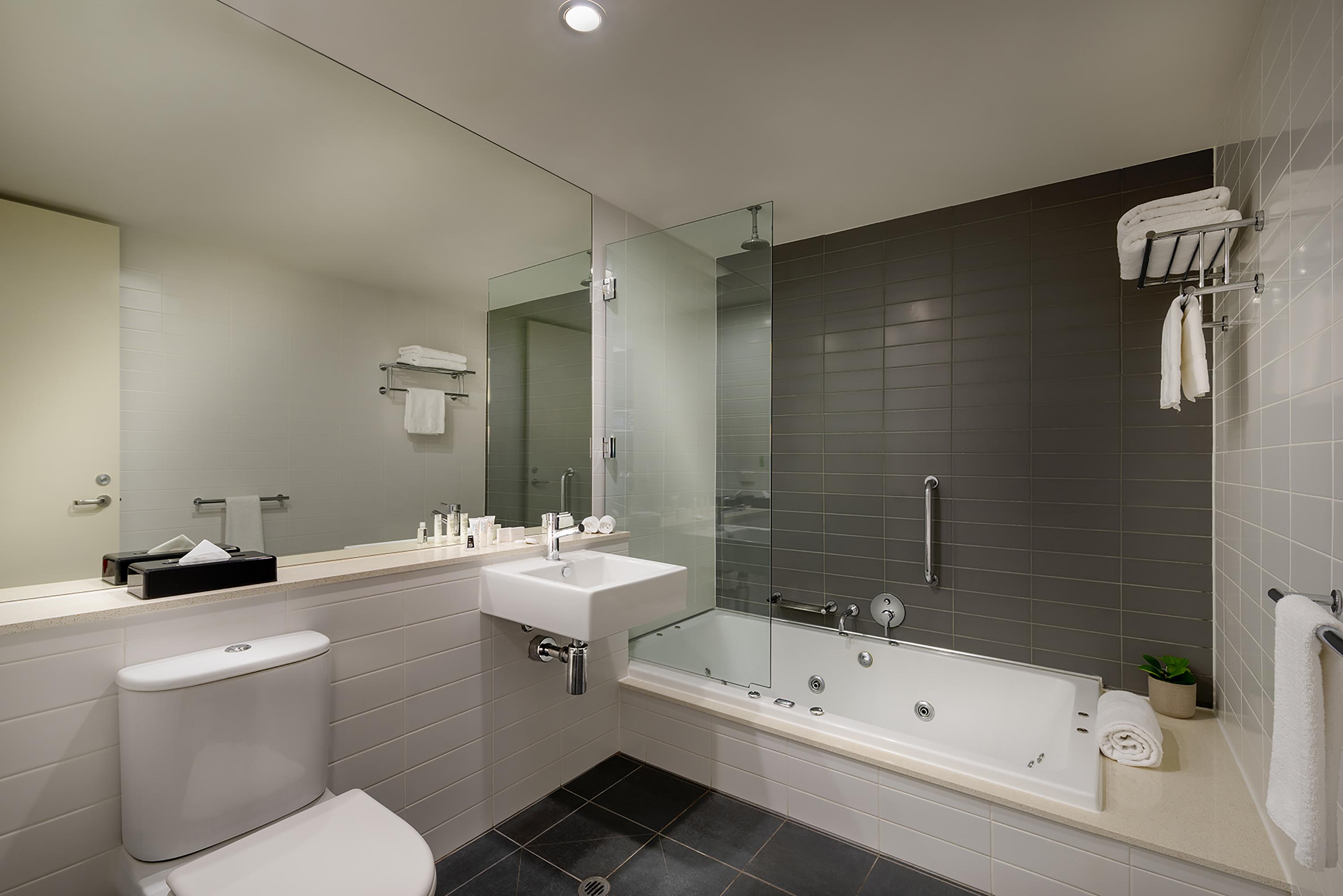 Causeway 353 Melbourne
