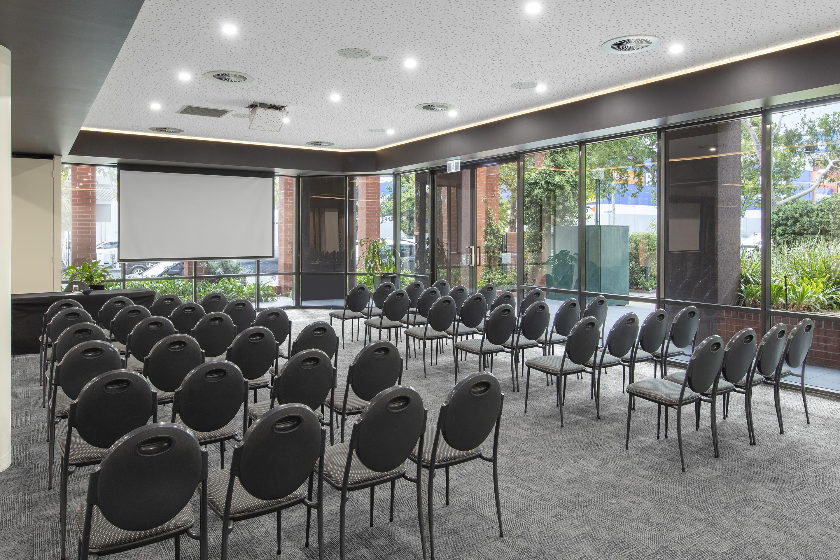 Amora Riverwalk 4* Melbourne