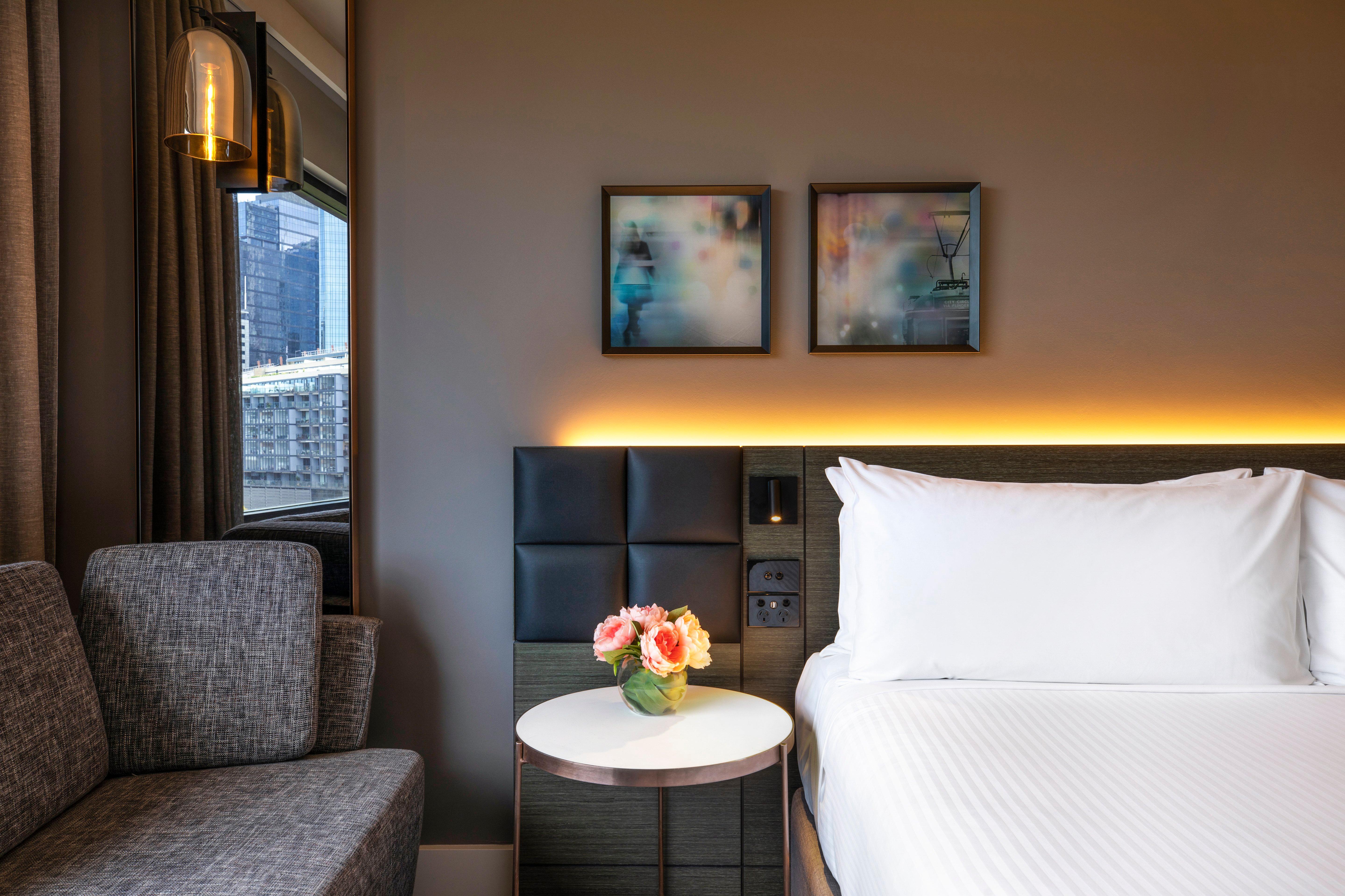 Crowne Plaza By Ihg Hotel