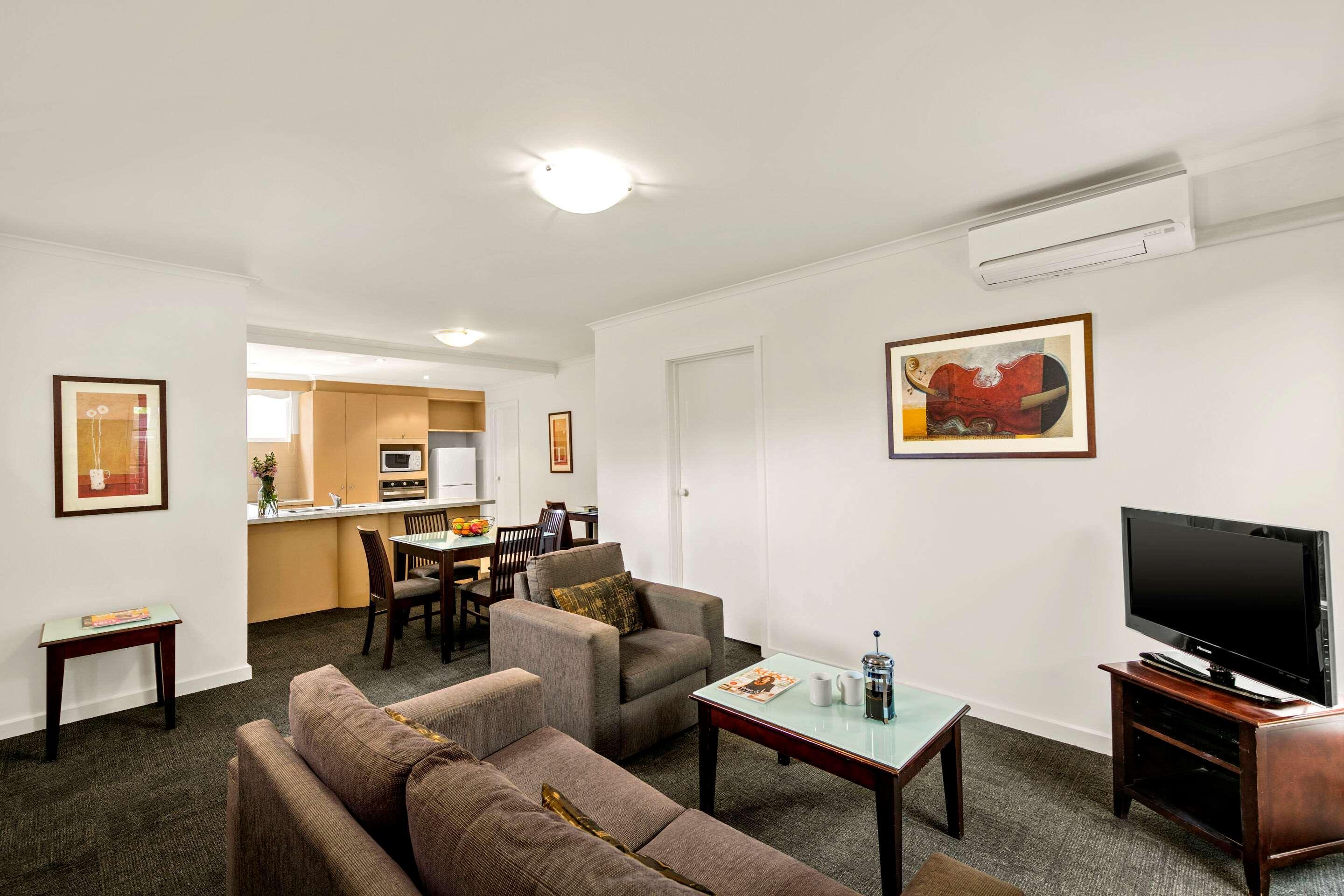 Comfort Royal Gardens Hotel Melbourne