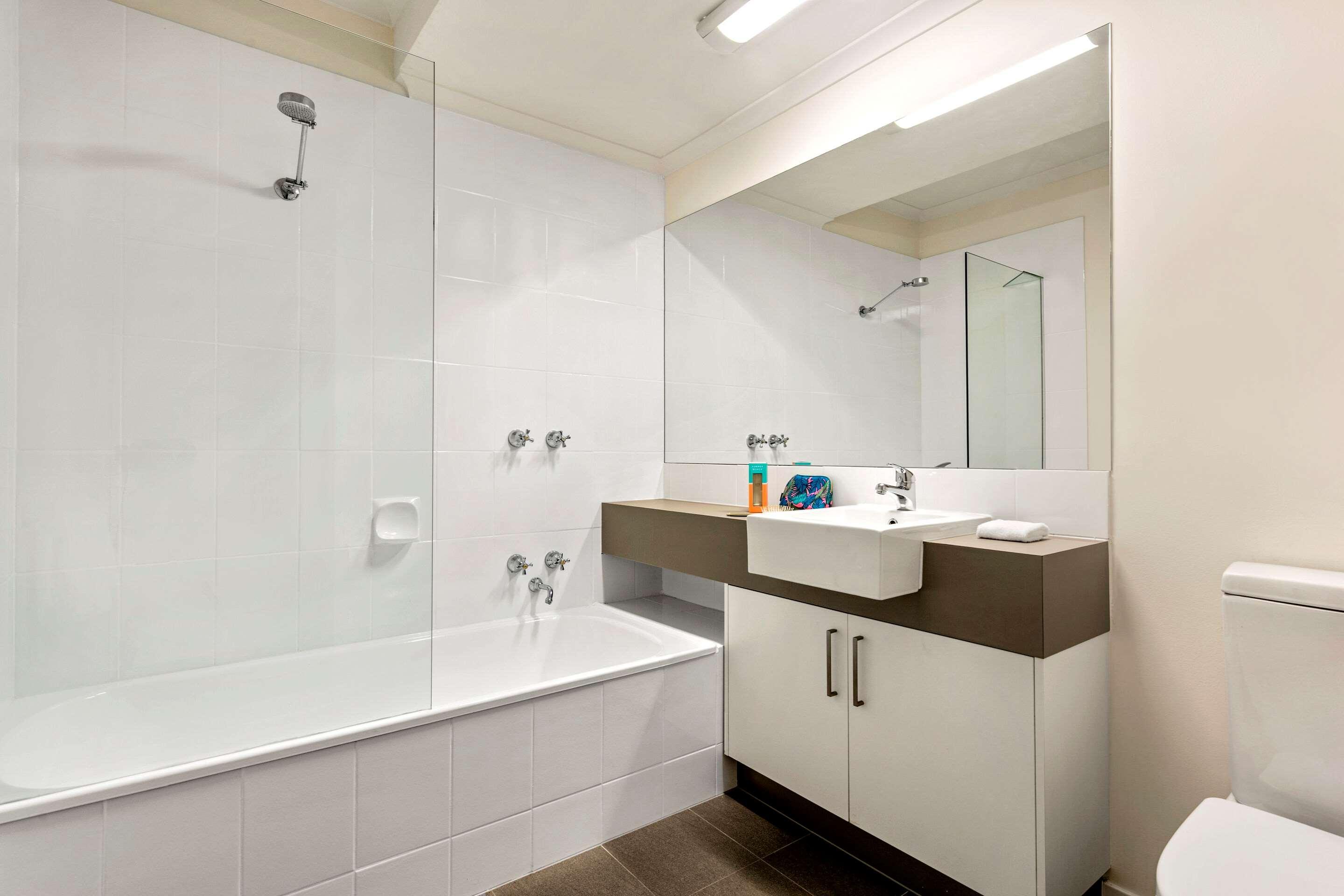 Comfort Royal Gardens Hotel