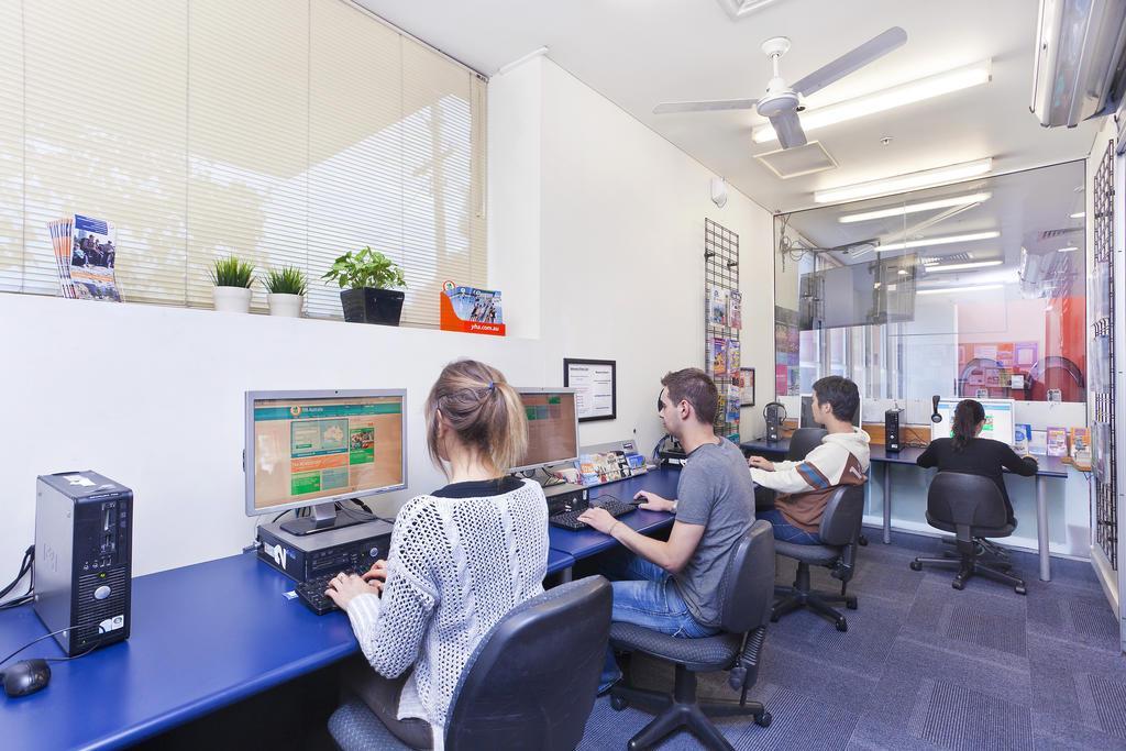Metro Yha Melbourne