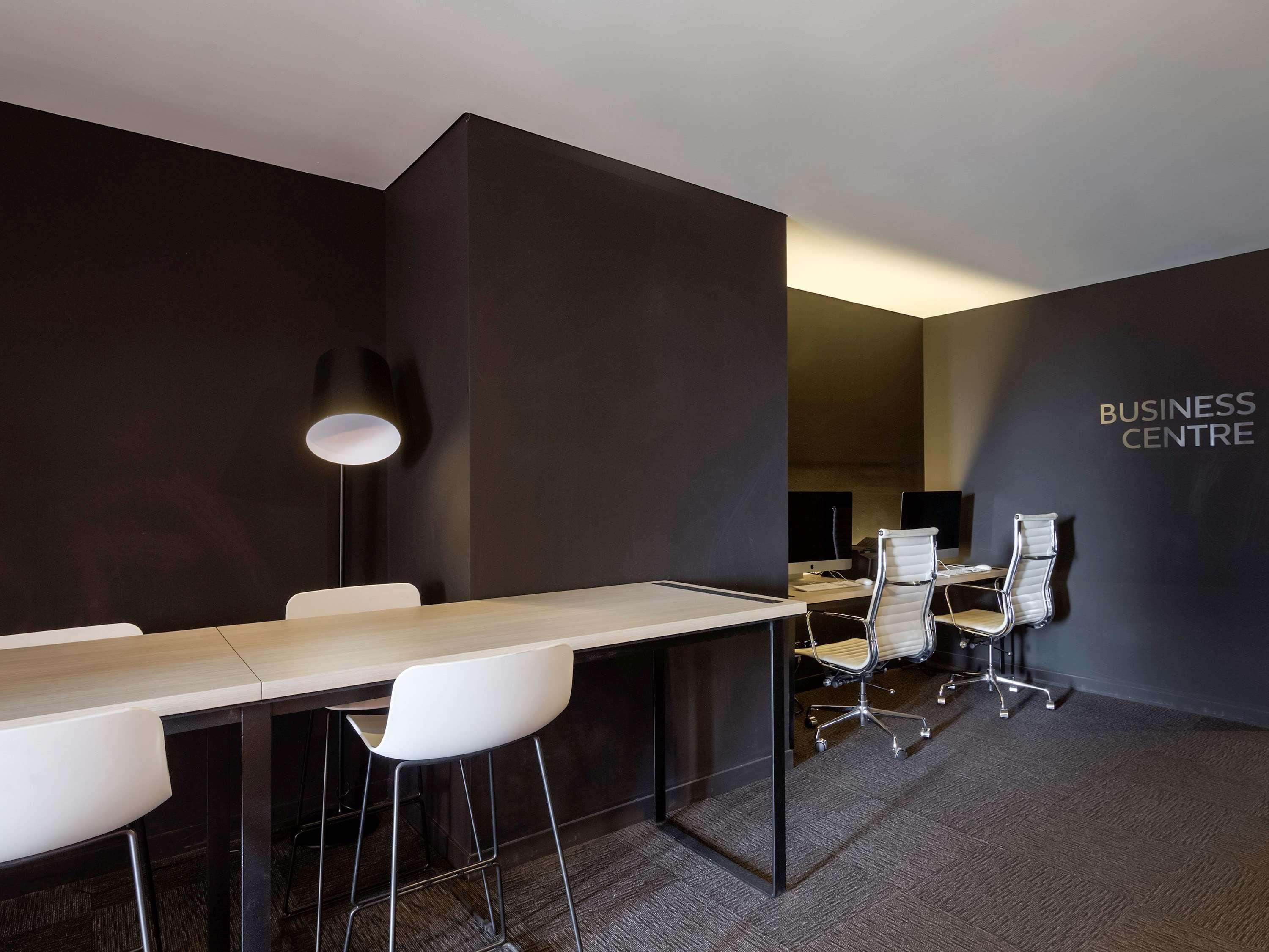 Hotel Mercure Therry Street 4*