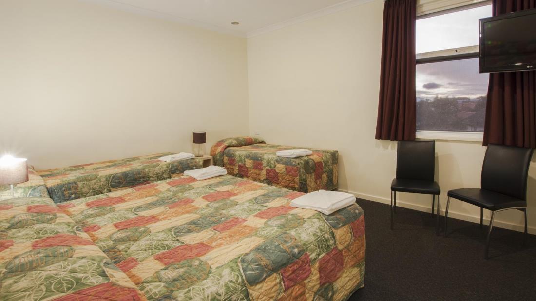 Miami Hotel Melbourne