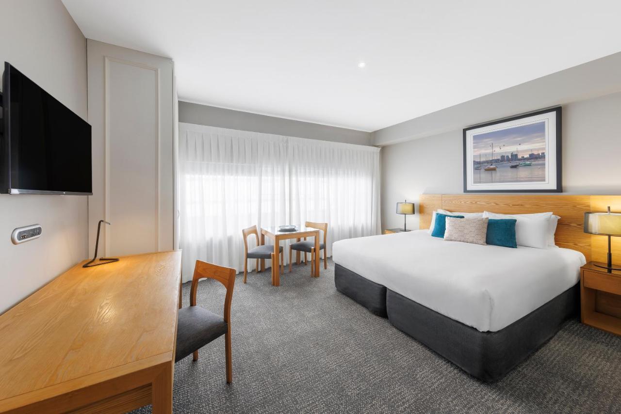Aparthotel Quest Brighton On The Bay 3*