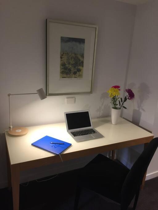 Roma In Collins Street Apartment