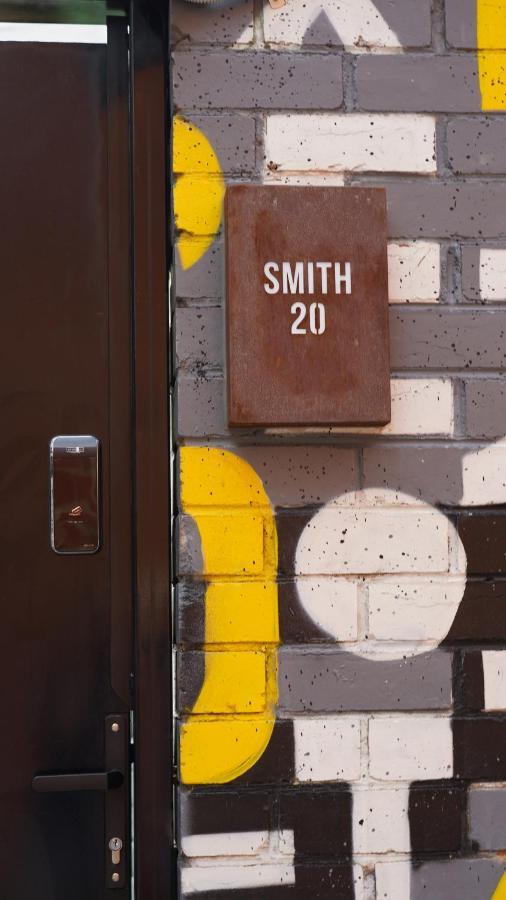 Your On Smith St Collingwood With Parking * Melbourne