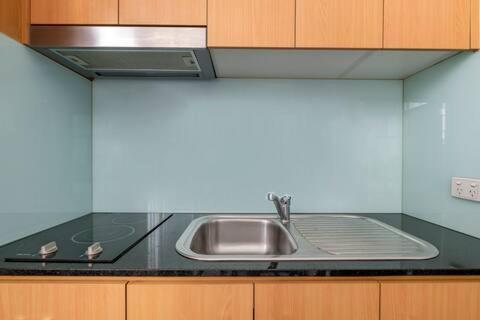 Apartment Roma In Collins Street Melbourne