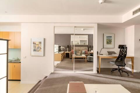 Roma In Collins Street Apartment *