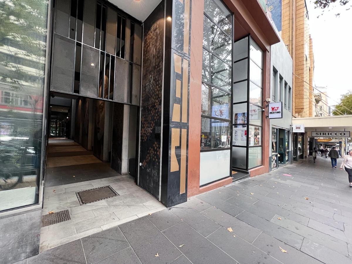 Dreamstayz Bourke St Cbd With Apple Tv Netflix & Free Wifi