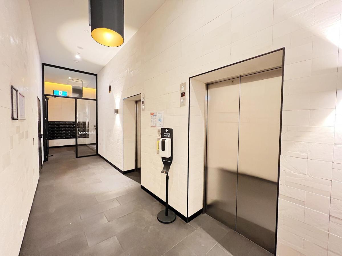 Dreamstayz Bourke St Cbd With Apple Tv Netflix & Free Wifi