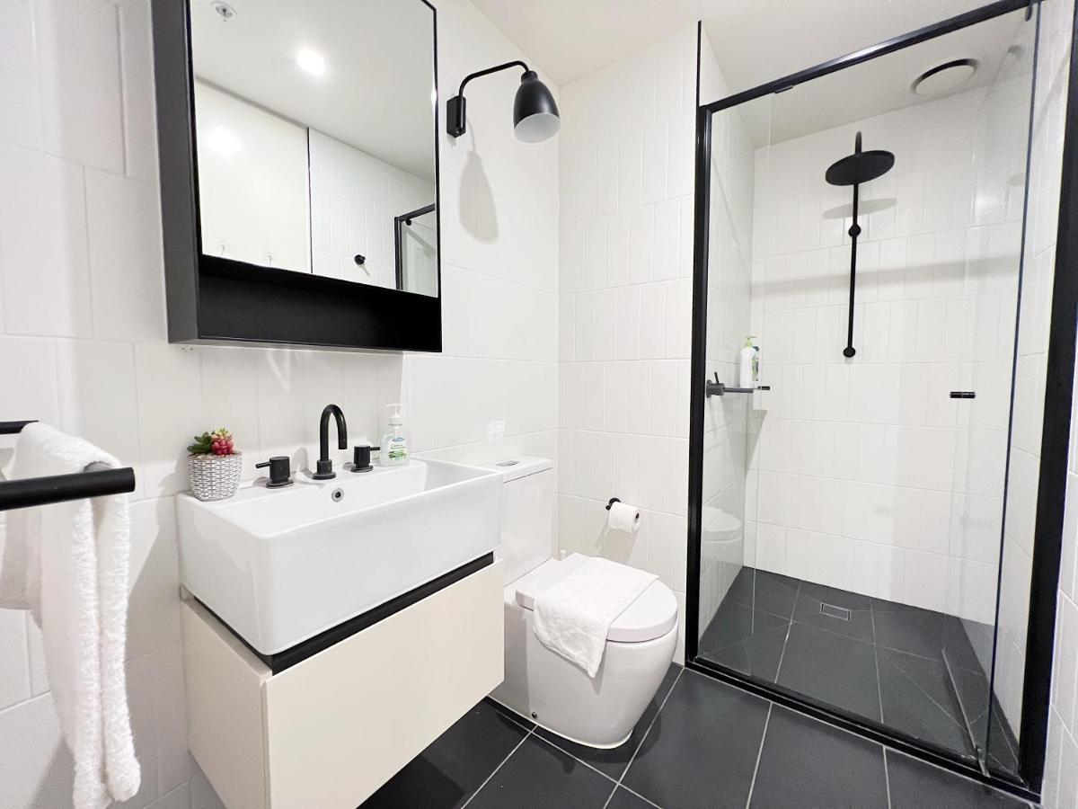 Dreamstayz Bourke St Cbd With Apple Tv Netflix & Free Wifi Apartment Melbourne