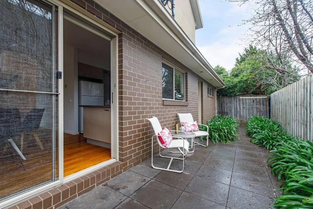 East Brighton Townhouse By Ready Set Host *