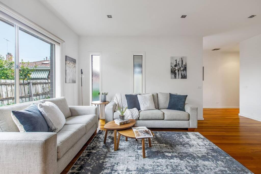 Holiday home East Brighton Townhouse By Ready Set Host *