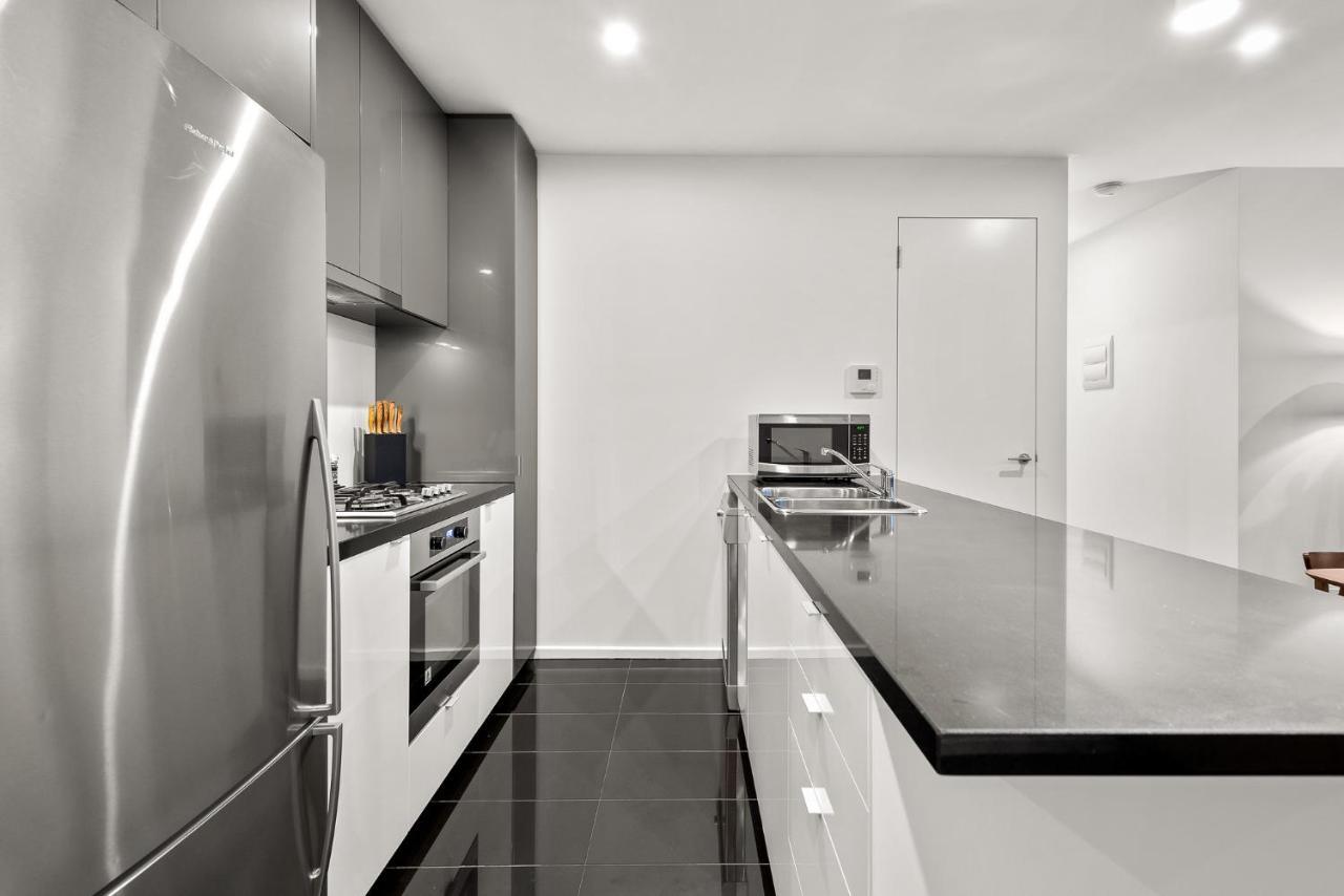 Exclusive - Southbank Grand Apartment