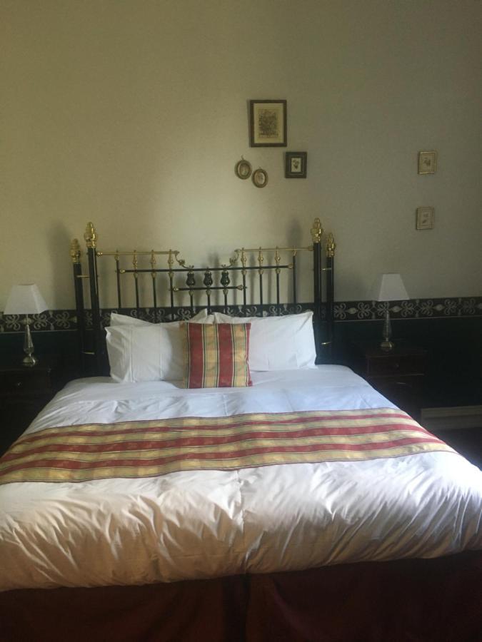 Toorak Manor Hotel Melbourne