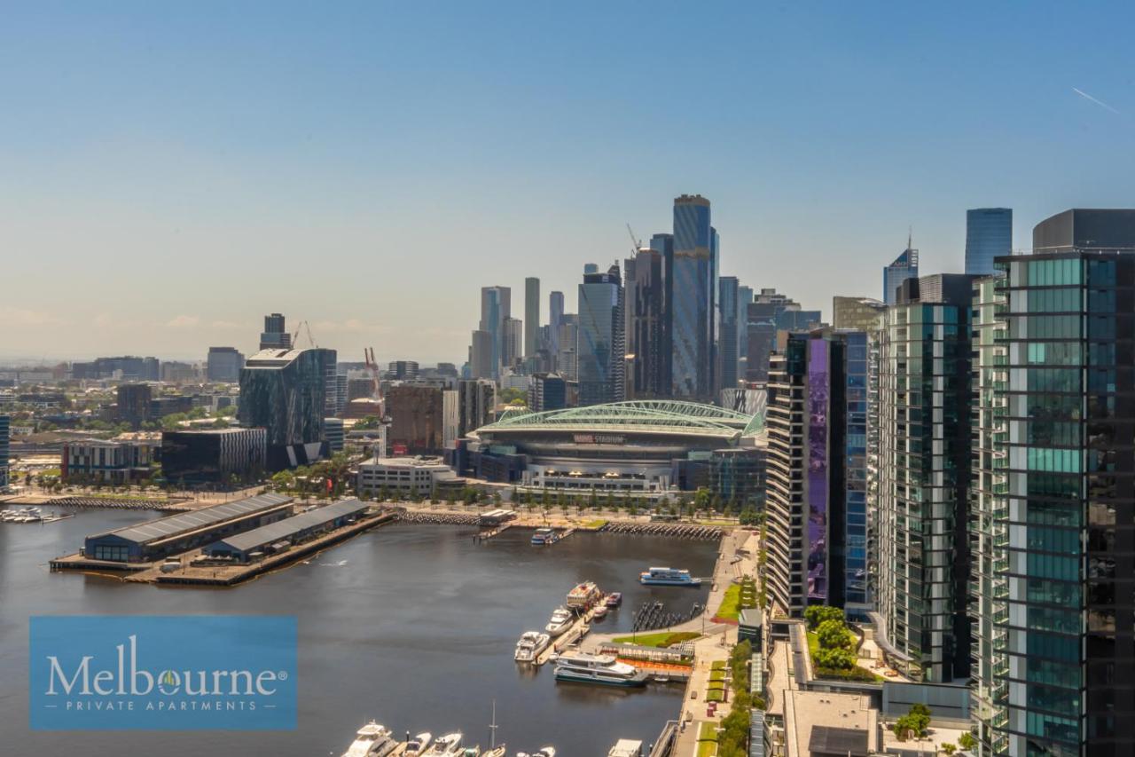 Private - Collins Wharf Waterfront, Docklands Apartment Melbourne