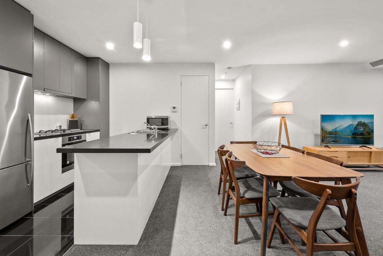 Exclusive - Southbank Grand * Melbourne