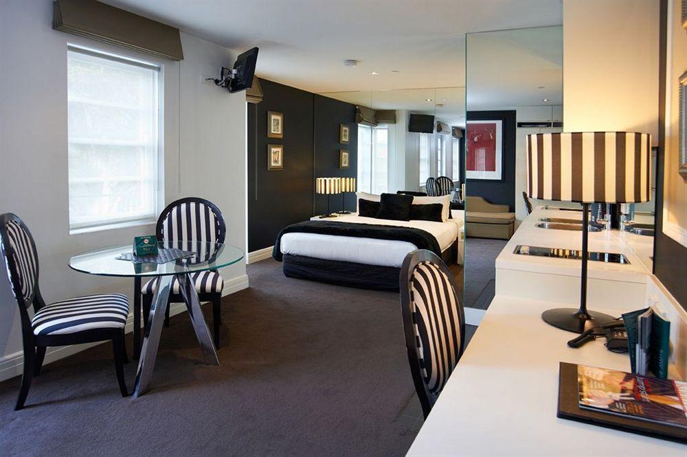 Quest East Aparthotel