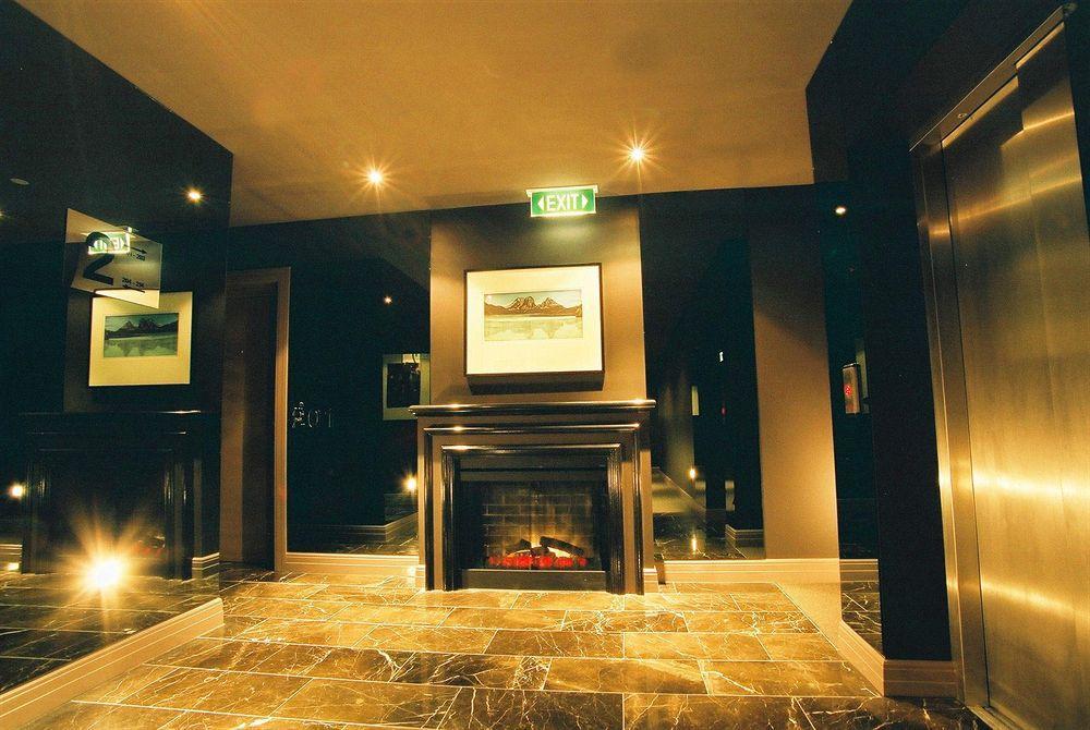 Quest East Aparthotel
